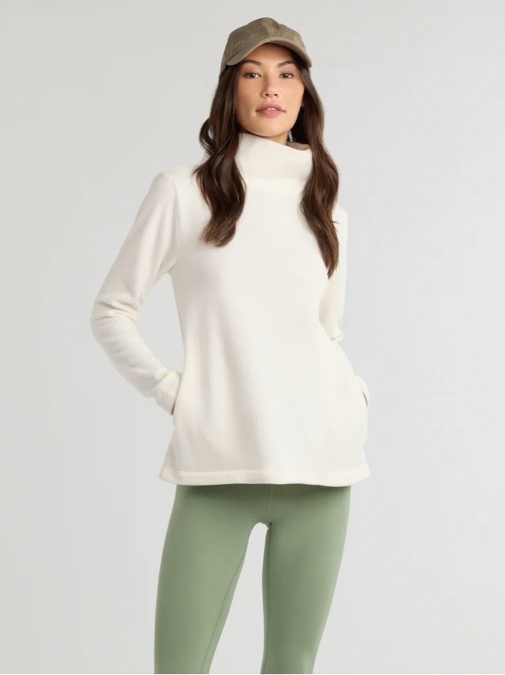 Dudley Stephens Cobble Hill Vello Fleece Turtleneck Tunic Top Cream Cozy Light
